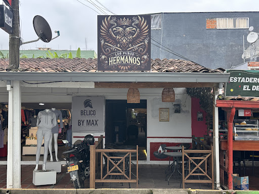 Los Puros Hermanos
