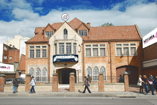 Notaría Cuarenta y Ocho 48