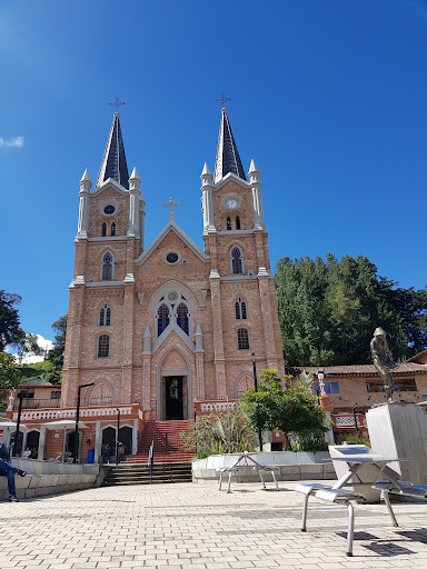 Parroquia Nuestra Señora del Rosario