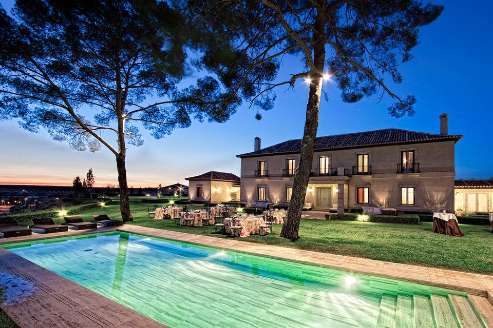 Finca la montaña (la rastra)